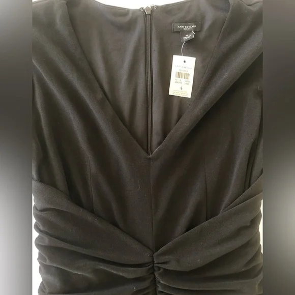 NWT Ann Taylor Size 4 Little Black Dress - Picture 7 of 7